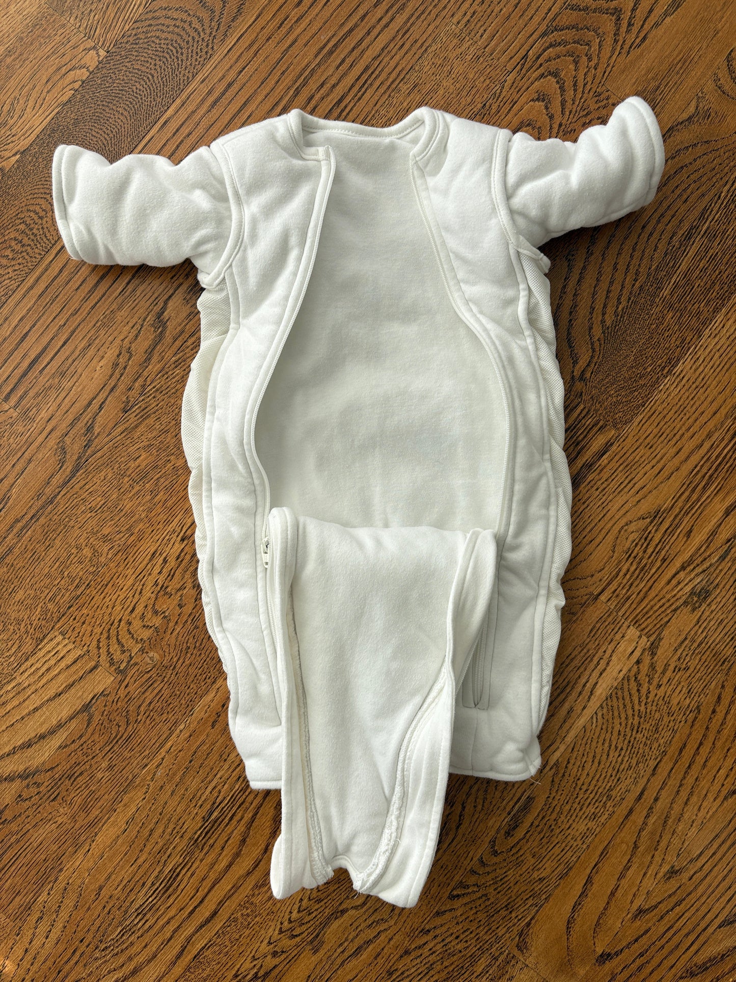 #103 • 3-6m • Baby Brezza • 2 in 1 Sleep Suit