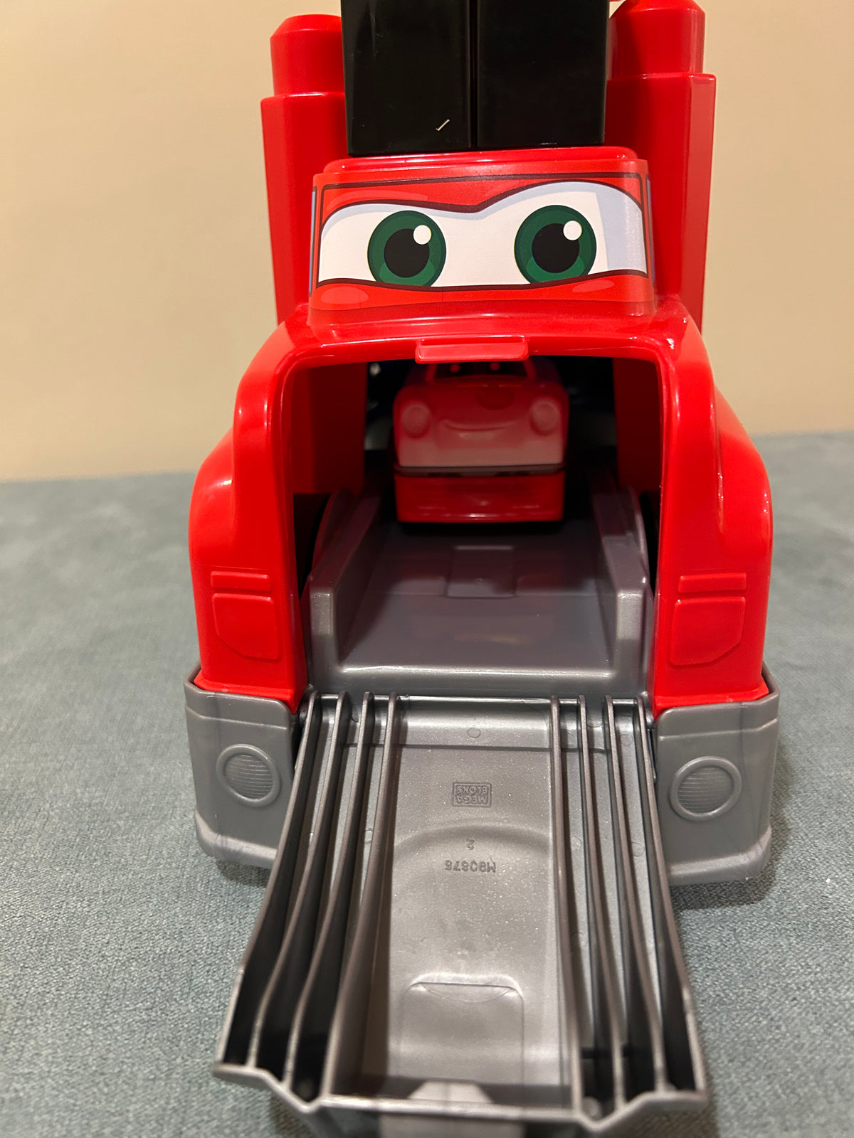 Seller 128 - Mega Blocks Truck and Car Set