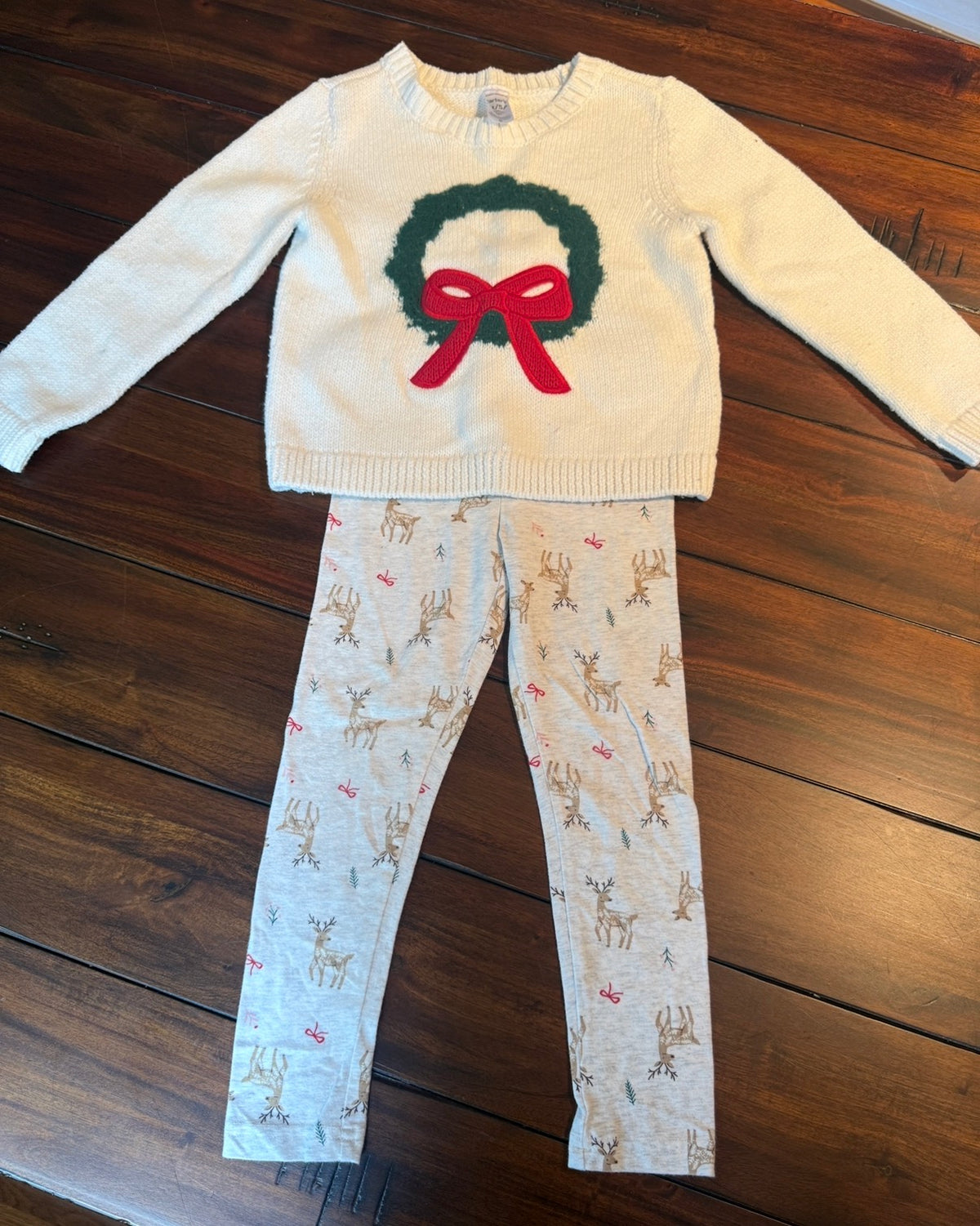 #51 Carter's 5T Girls Christmas Wreath Sweater Outfit with Leggings