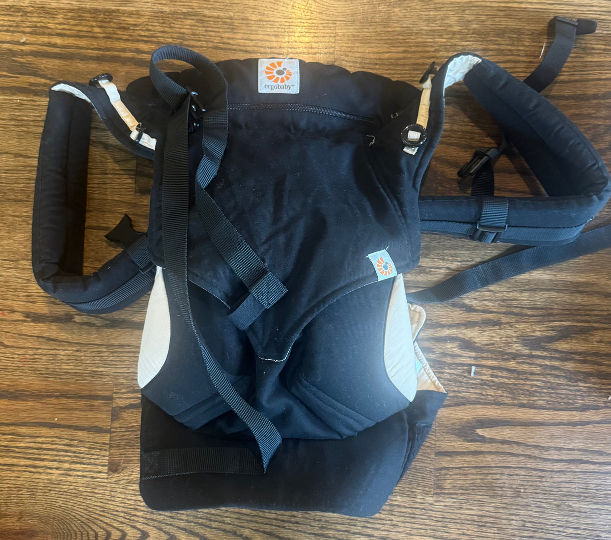#75 Ergo Baby Carrier with Infant Insert
