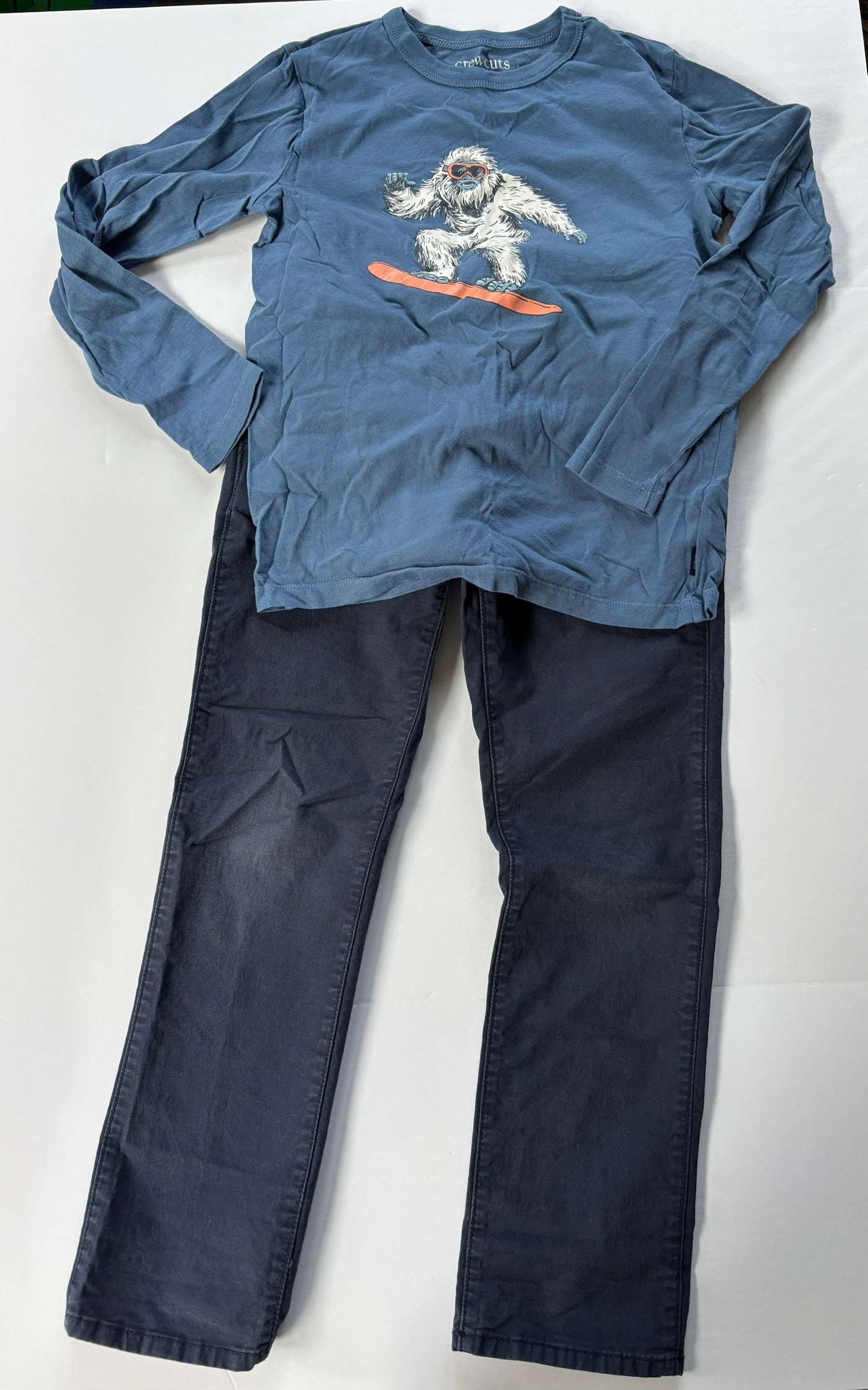 #101 *REDUCED*Crewcuts Yeti Snowboard Shirt Navy Pants Boys Size Medium/8-9