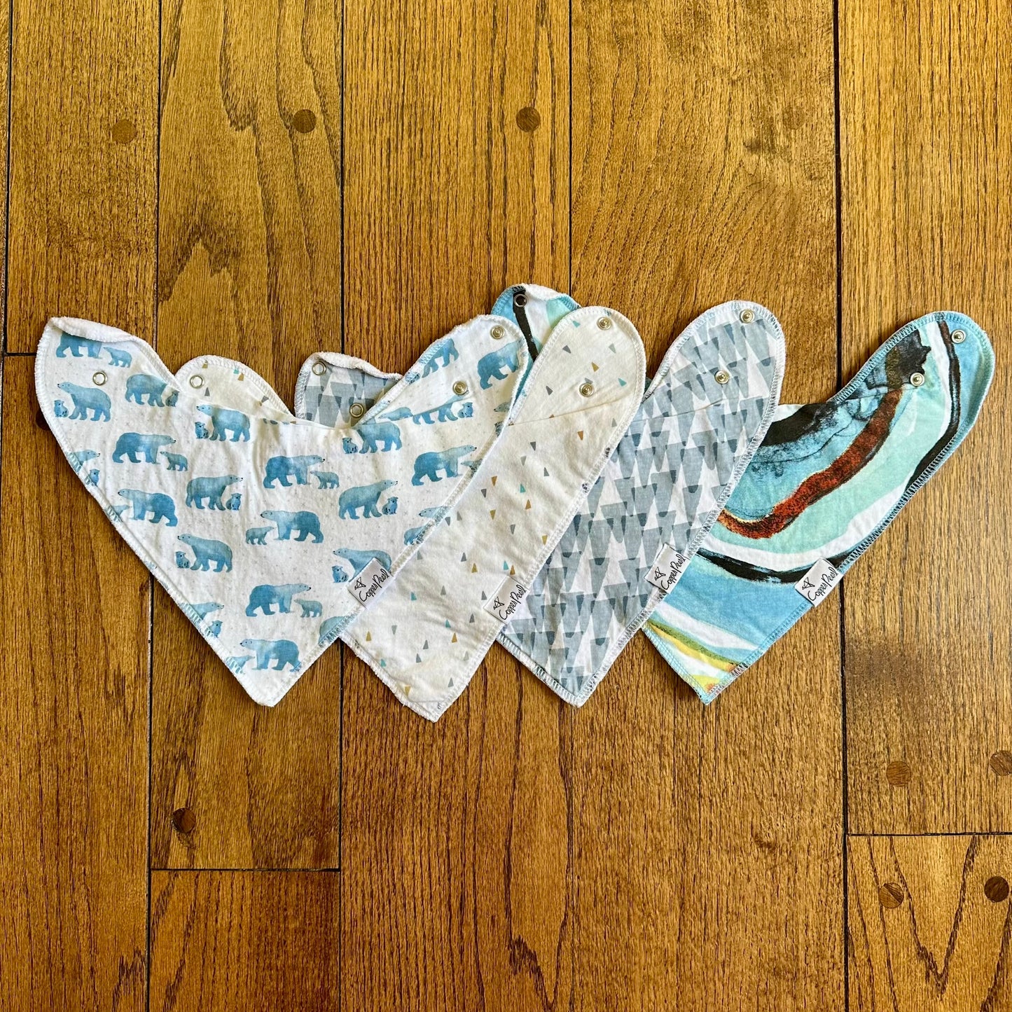 #95 GUC Infant Copper Pearl Blue Polar Bear Cloth Bandanas / Bibs, set of 4 REDUCED
