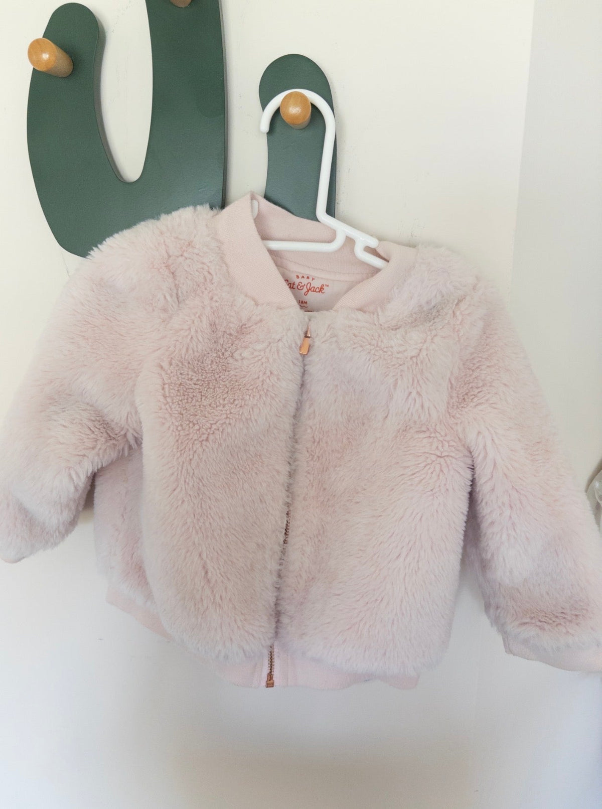 #36 girls cat and jack pink fuzzy jacket EUC 18 month