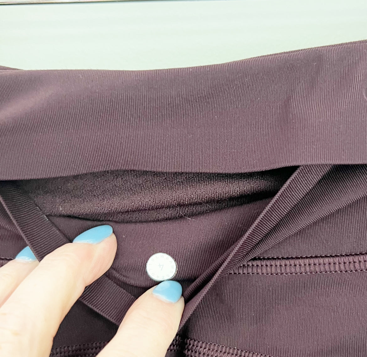Seller 196 Lululemon time to sweat crops size 4