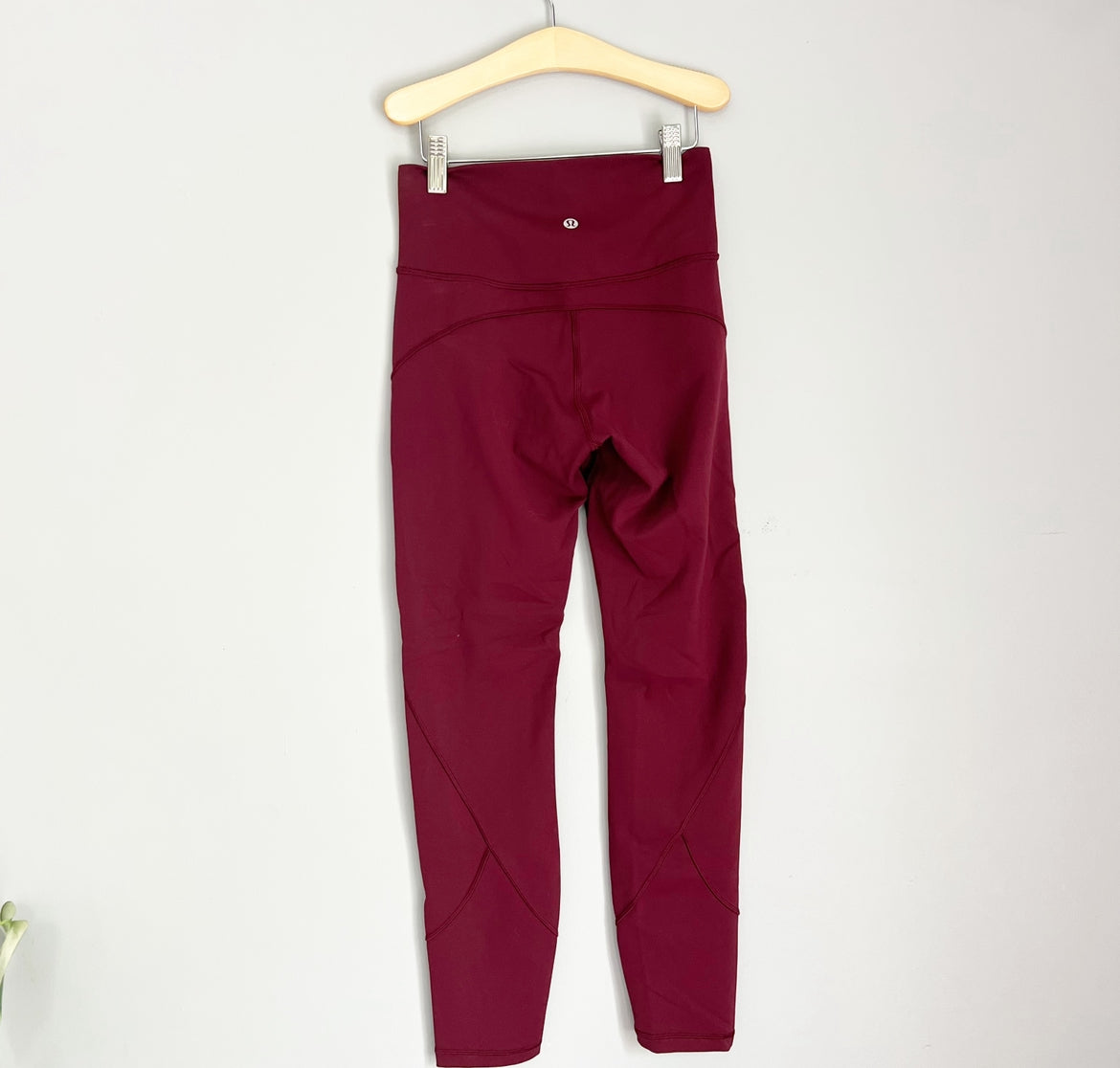 Seller 196 Lululemon in movement 7/8 tight size 4