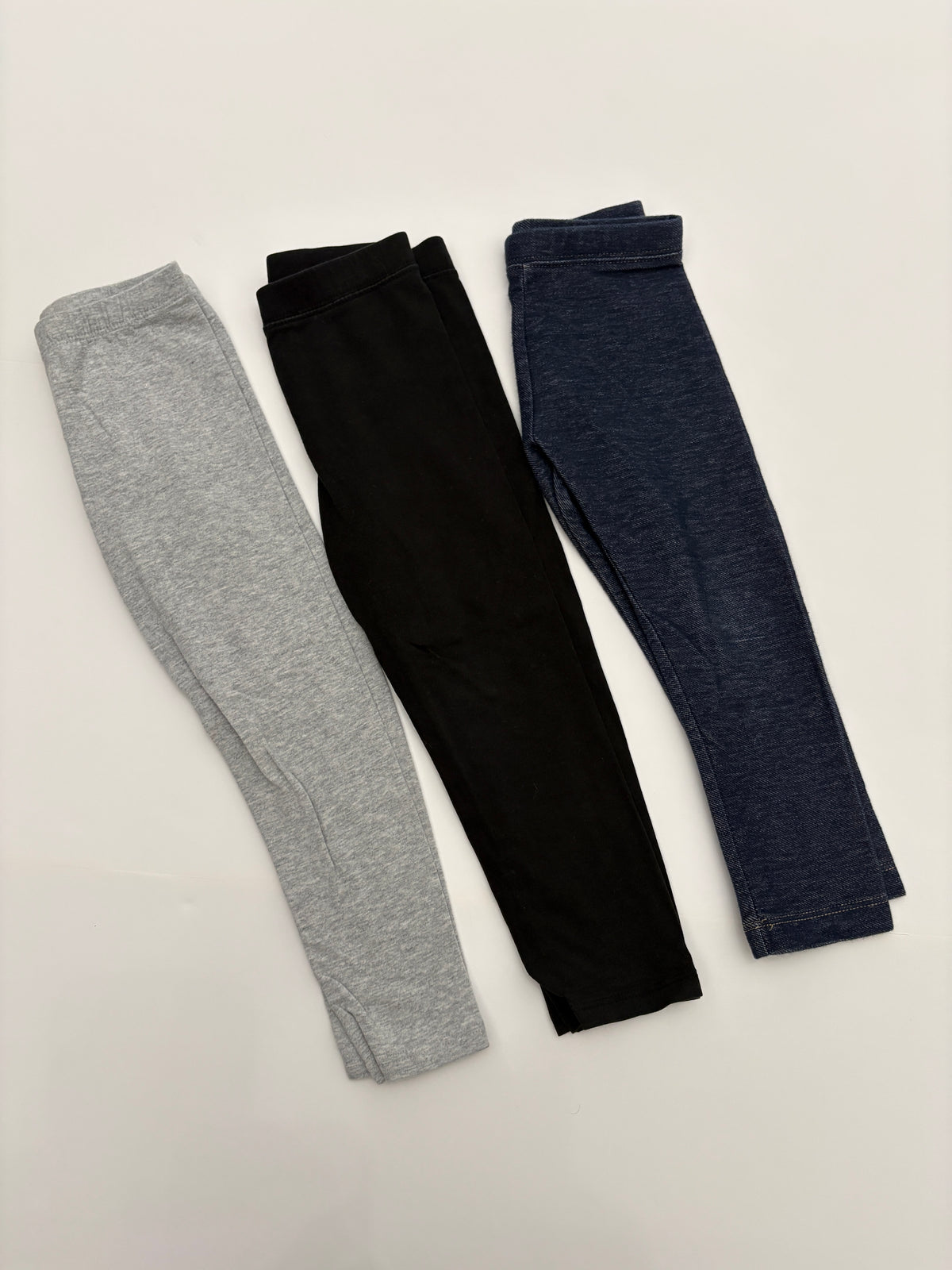 #121 girls 3T leggings set of 3 gray, black, denim, Cat & Jack, Baby Gap, Old Navy, VGUC
