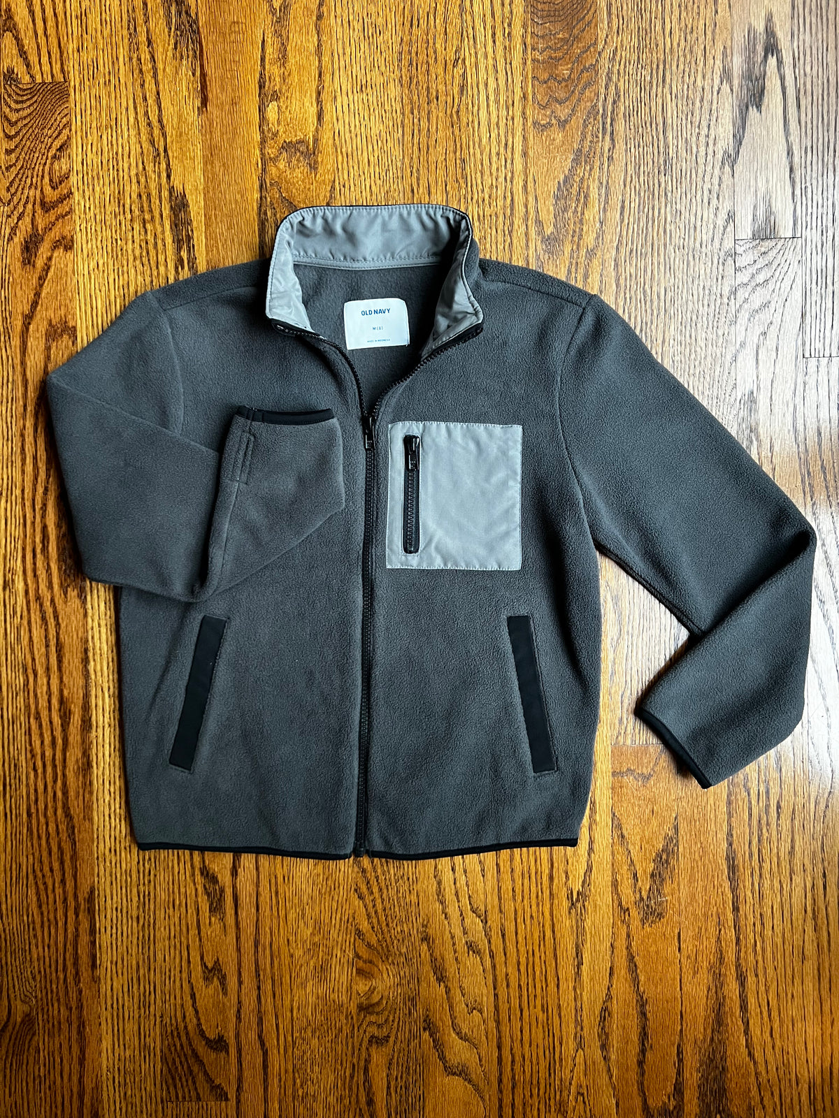 Seller #115 - Old Navy Boys M (8) Dark Gray Fleece Zip Up Jacket, EUC