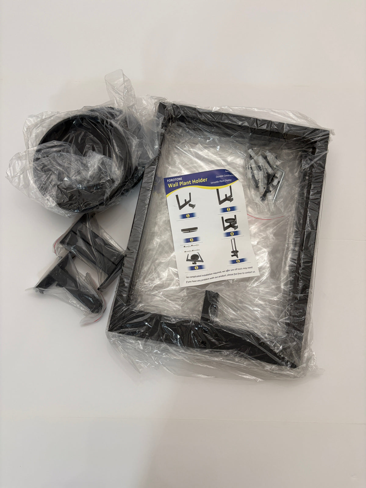 #121 wall plant hanger, NIB