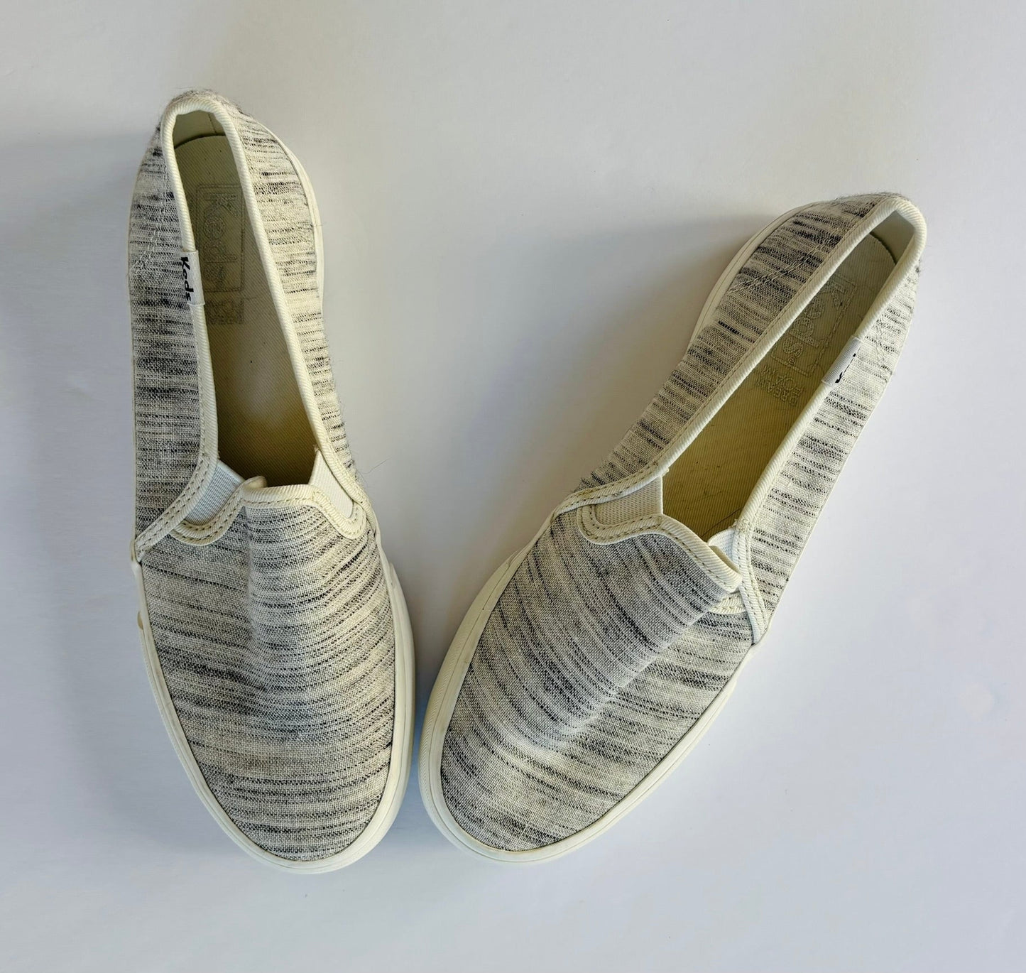 #101 *REDUCED* NWOT Keds Double Decker Slip-on Gray White Shoes Women Size 6.5