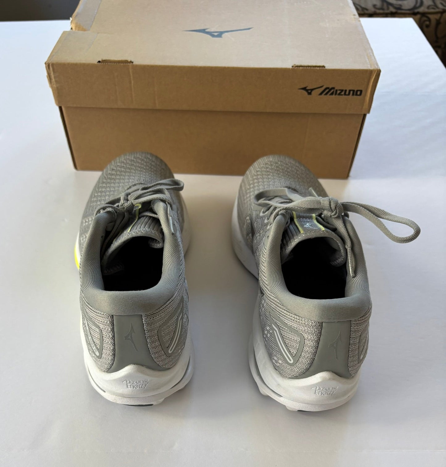 #101 Mizuno Gray Wave Rider Running Shoes Women’s Size 7