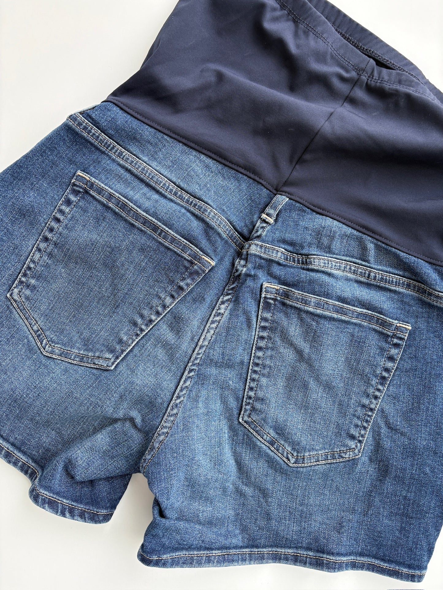 Seller #105 - Maternity Size 2 Gap Jean Shorts GUC