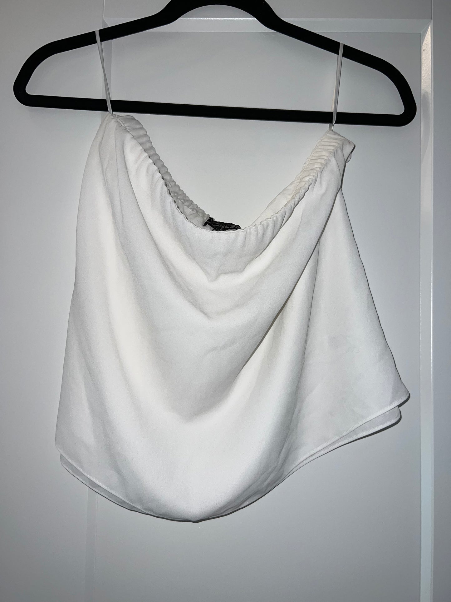 #46 Womens Medium express tube top white