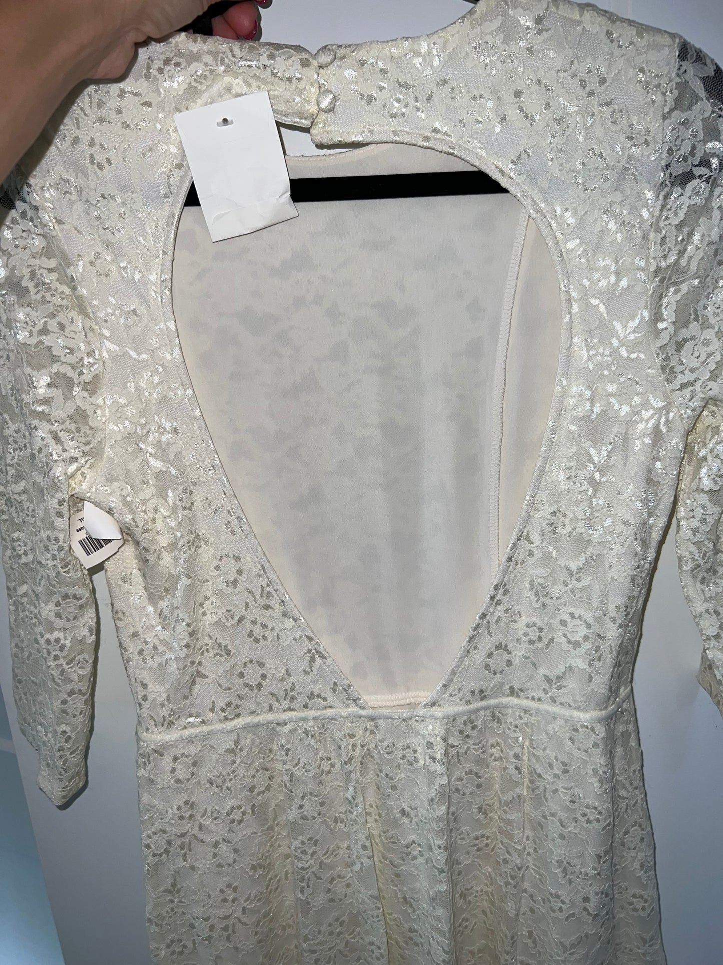 #46 Womens Size Medium Victoria Secrewt LAce Dress, nwt