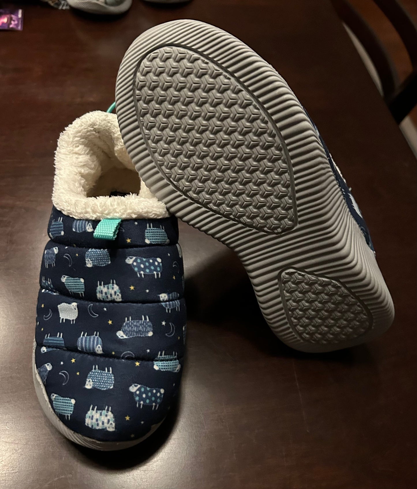 #18 Reduced! Lands End Kids Youth Slippers Size 3