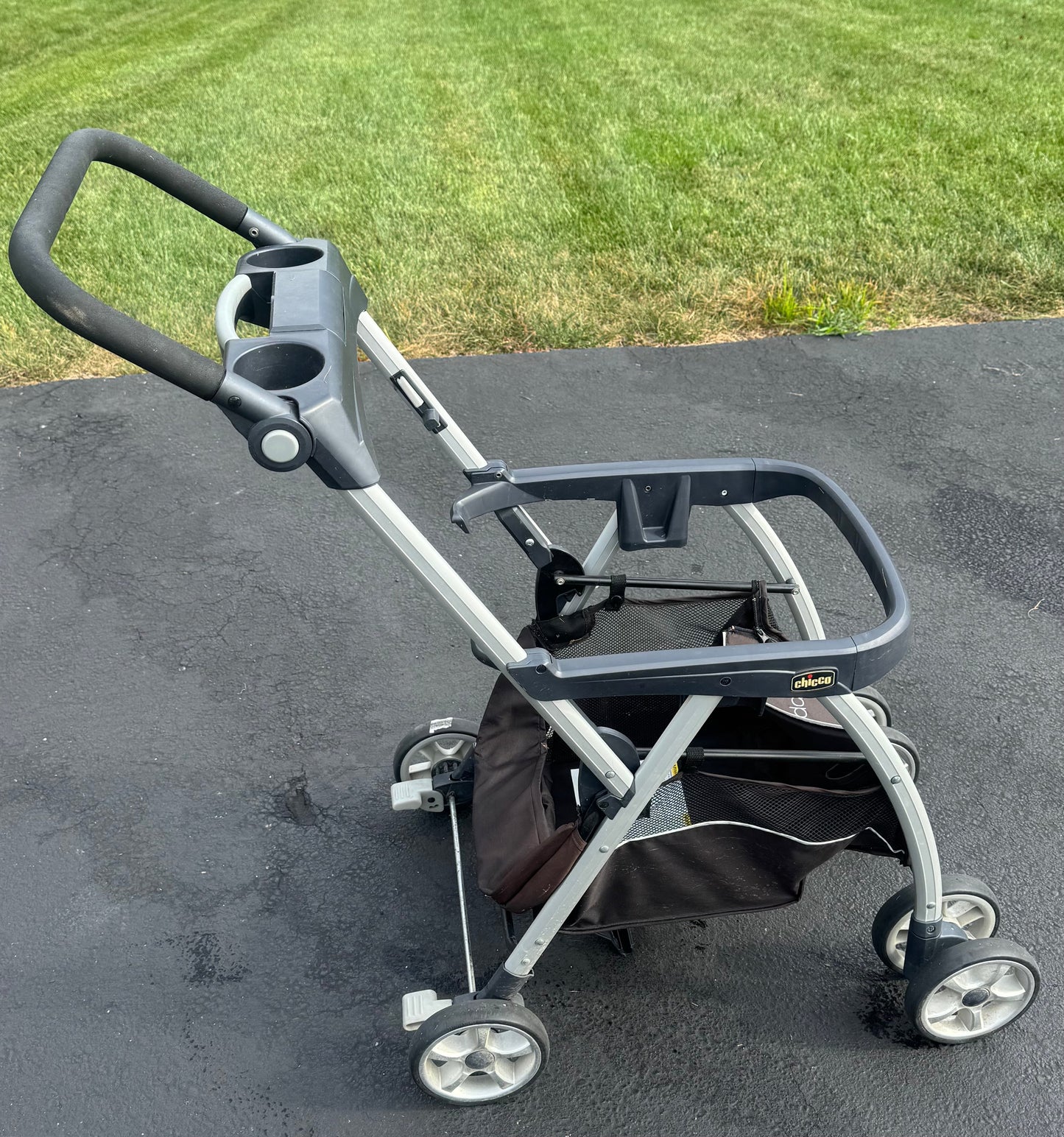 Seller #172 REDUCED Chicco KeyFit Caddy Frame Stroller for Infant Car Seat Frame