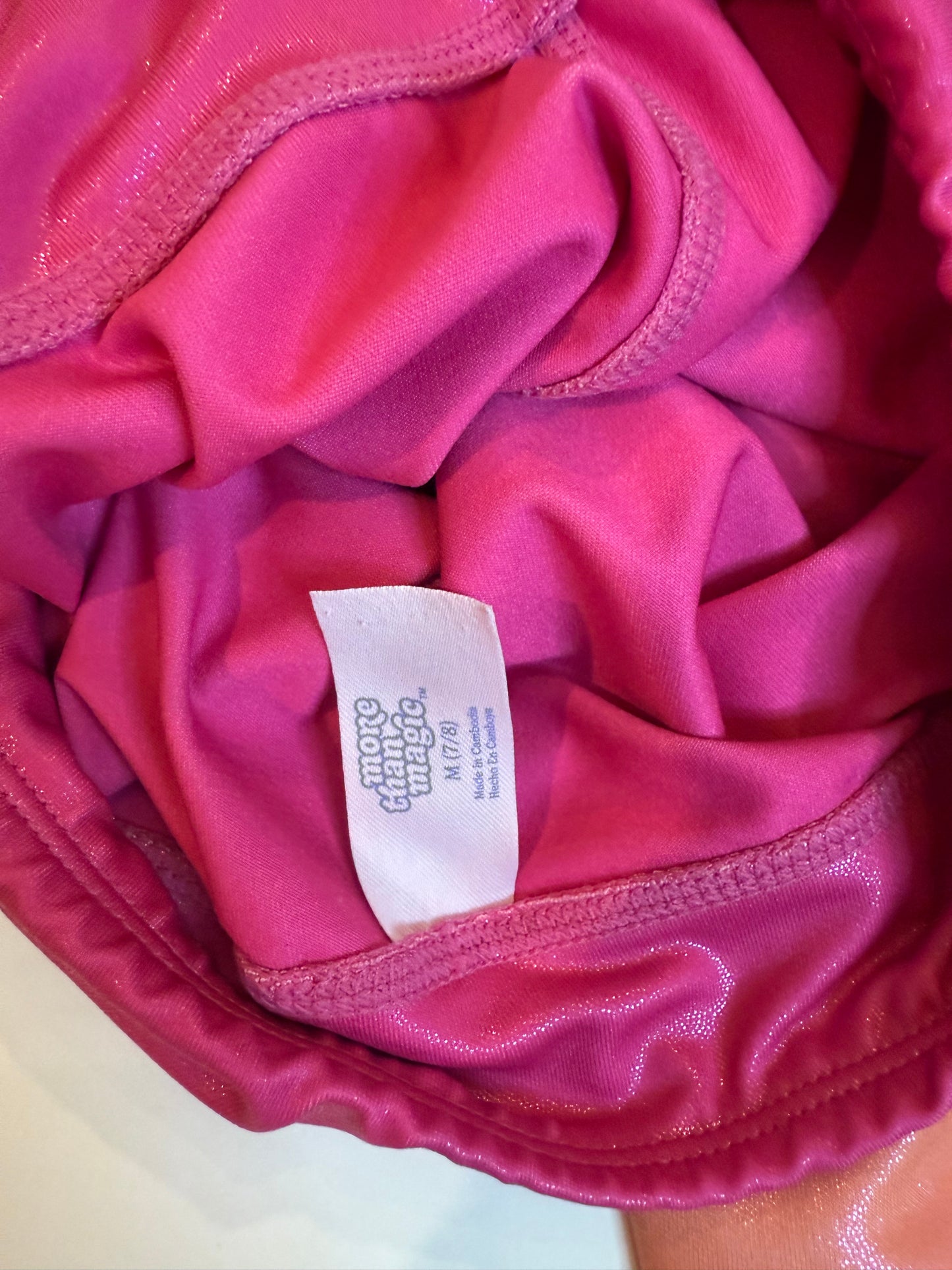 136 EUC athletic leggings size 7/8
