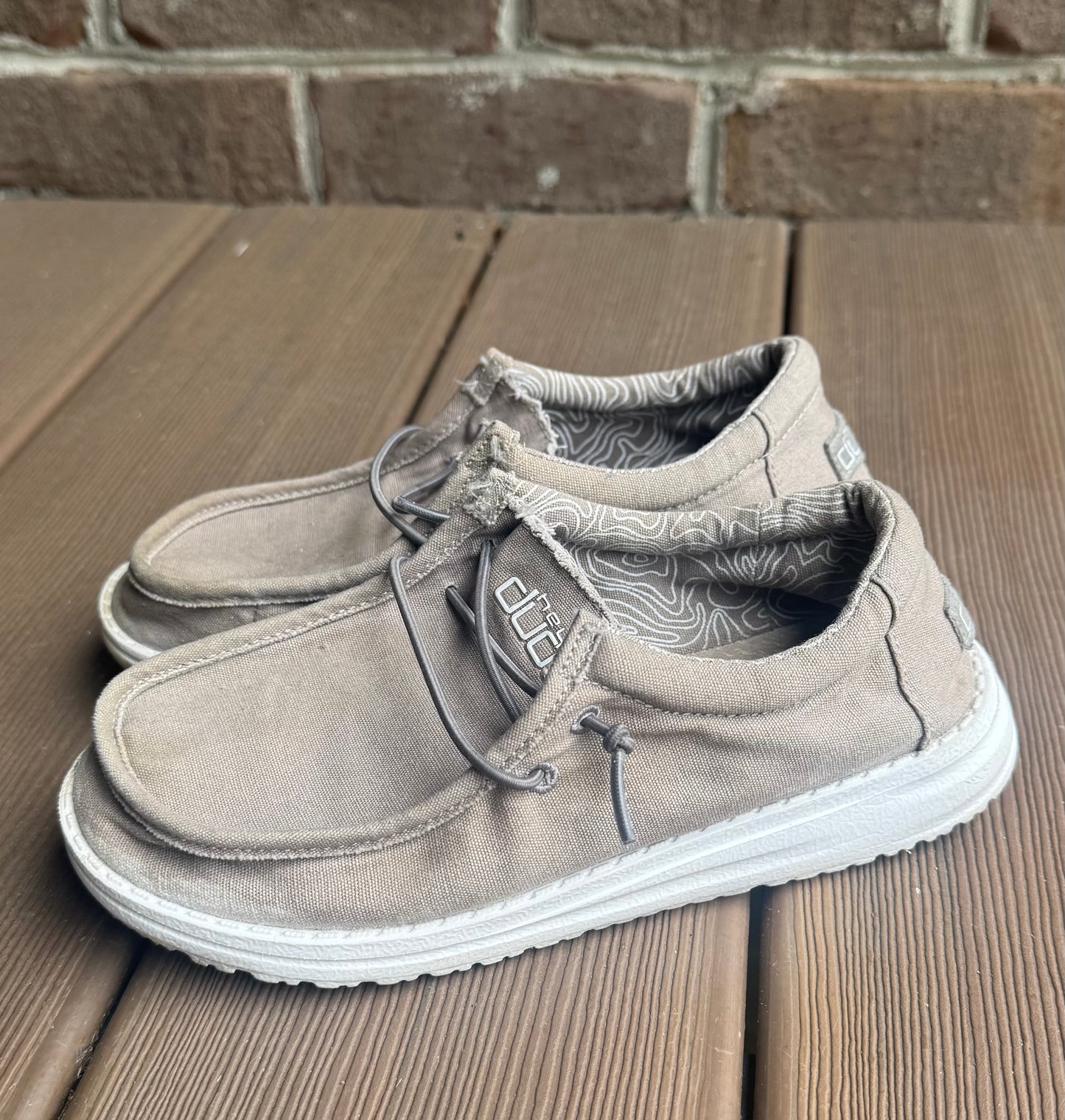 Seller #172 Hey Dude Boys Size 2-3