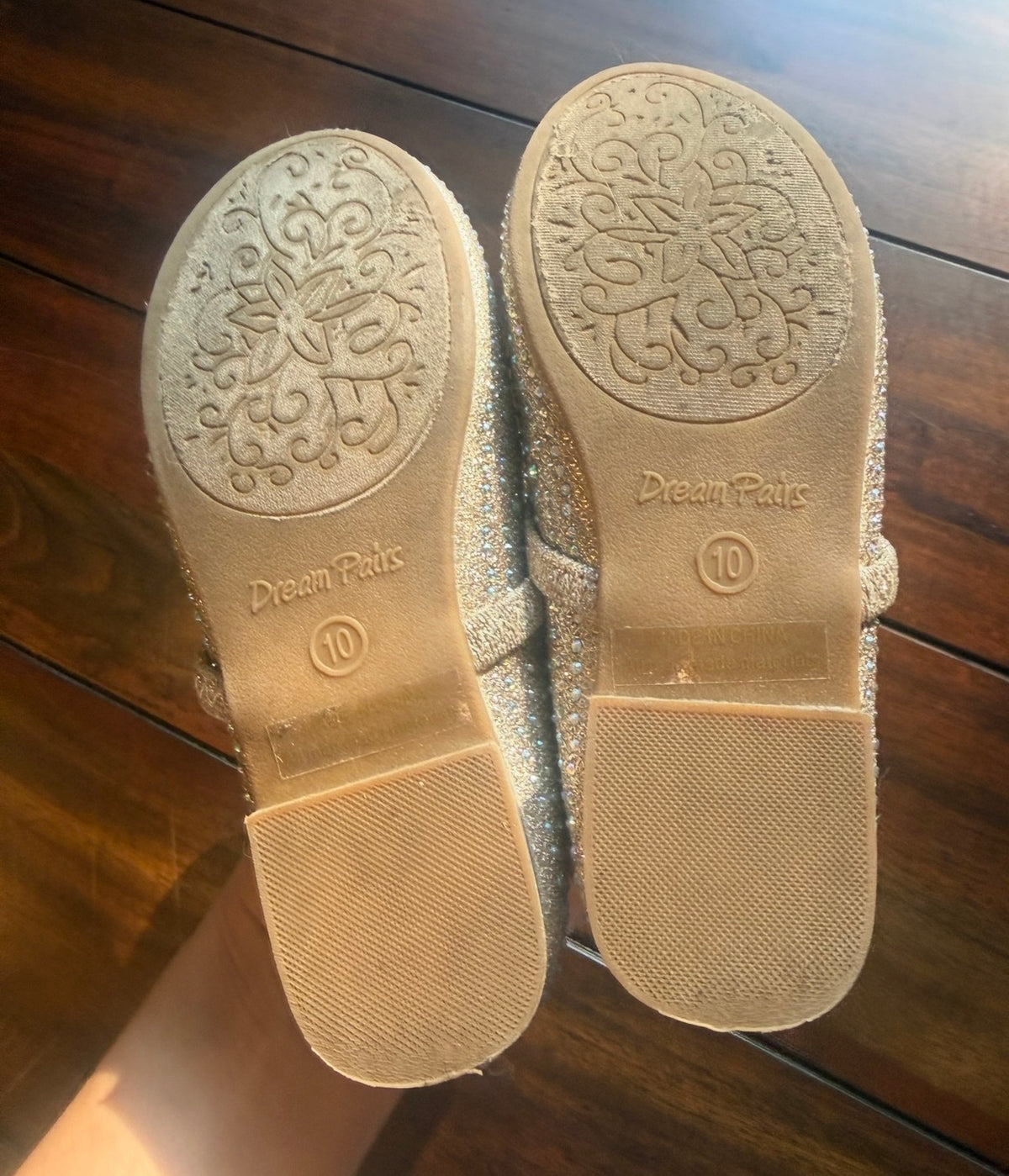 #51 Girls Dream Pairs Size 10 Sparkly Bedazzled Flats