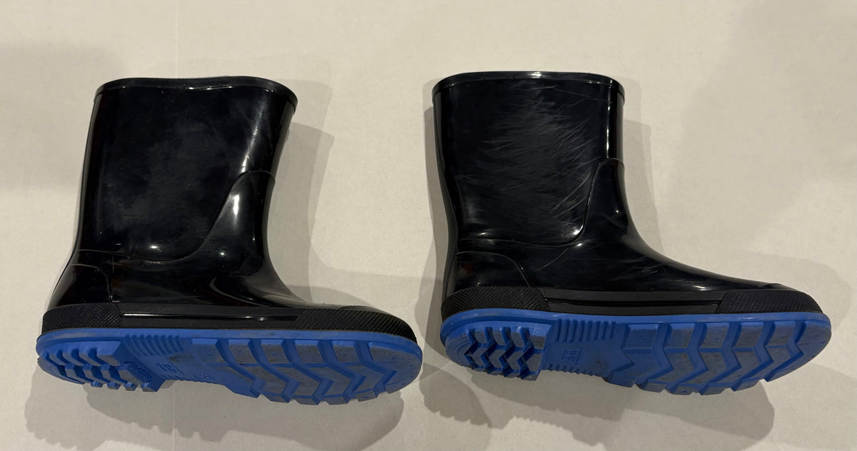 #25 Boys / Girls / Unisex size 11-12 rain boots