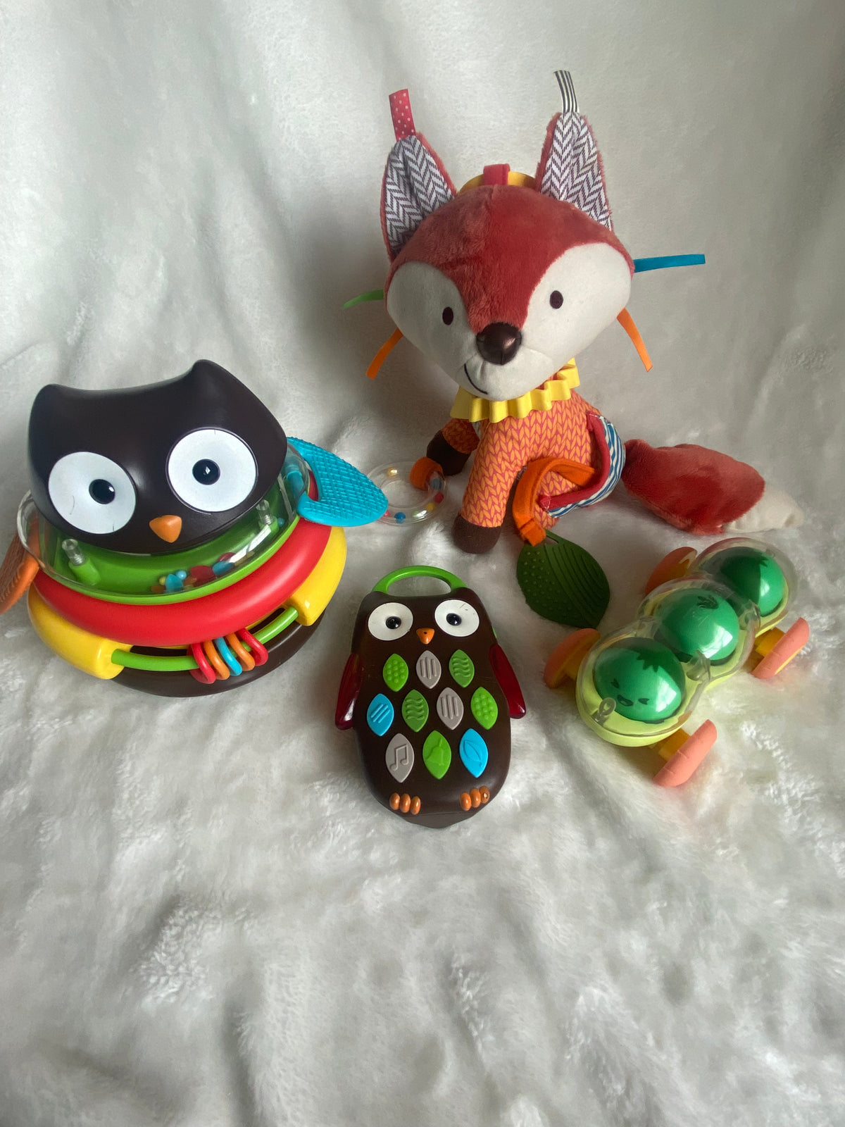Seller 59 lot of Skip Hop interactive toys