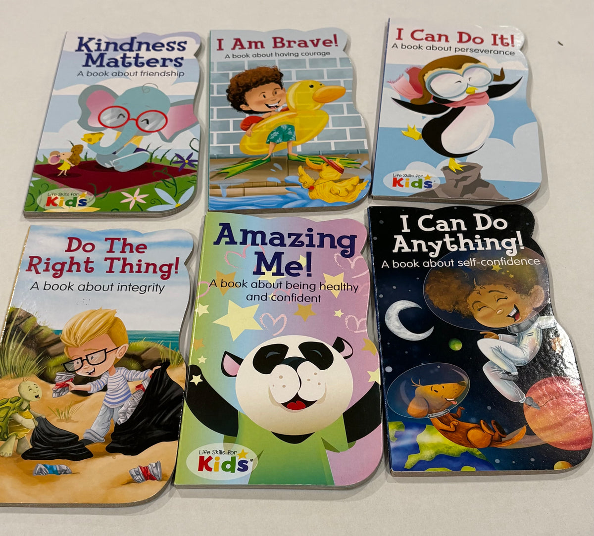 #25 Set of 6 smaller kids books
