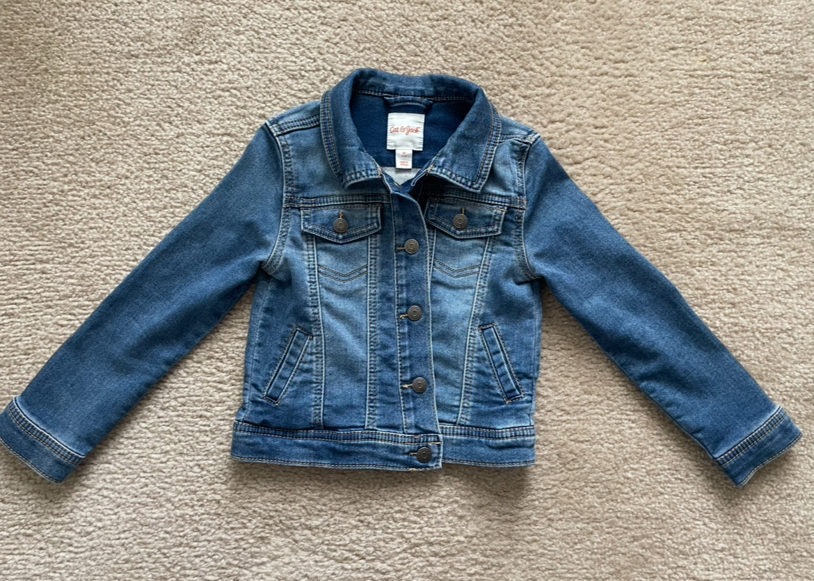 Seller 129- girls Cat and Jack size 5 T jean jacket