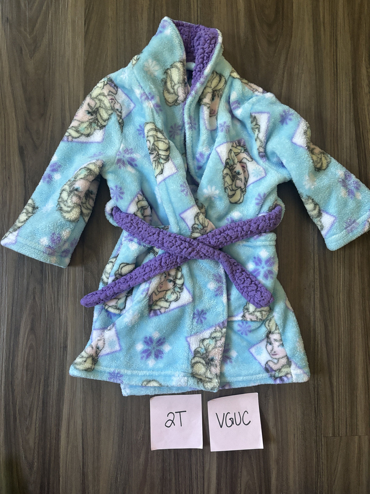 #138 - 12-18 Mo VGUC Blue Frozen Bathrobe
