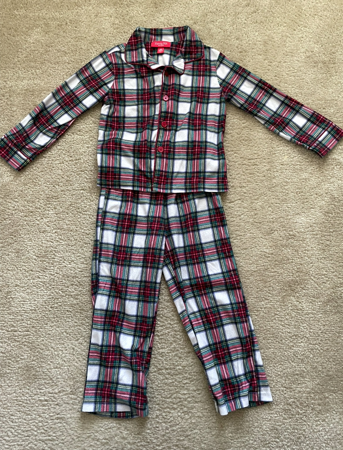 Seller 129- Girls XS (4/5) Christmas pajamas