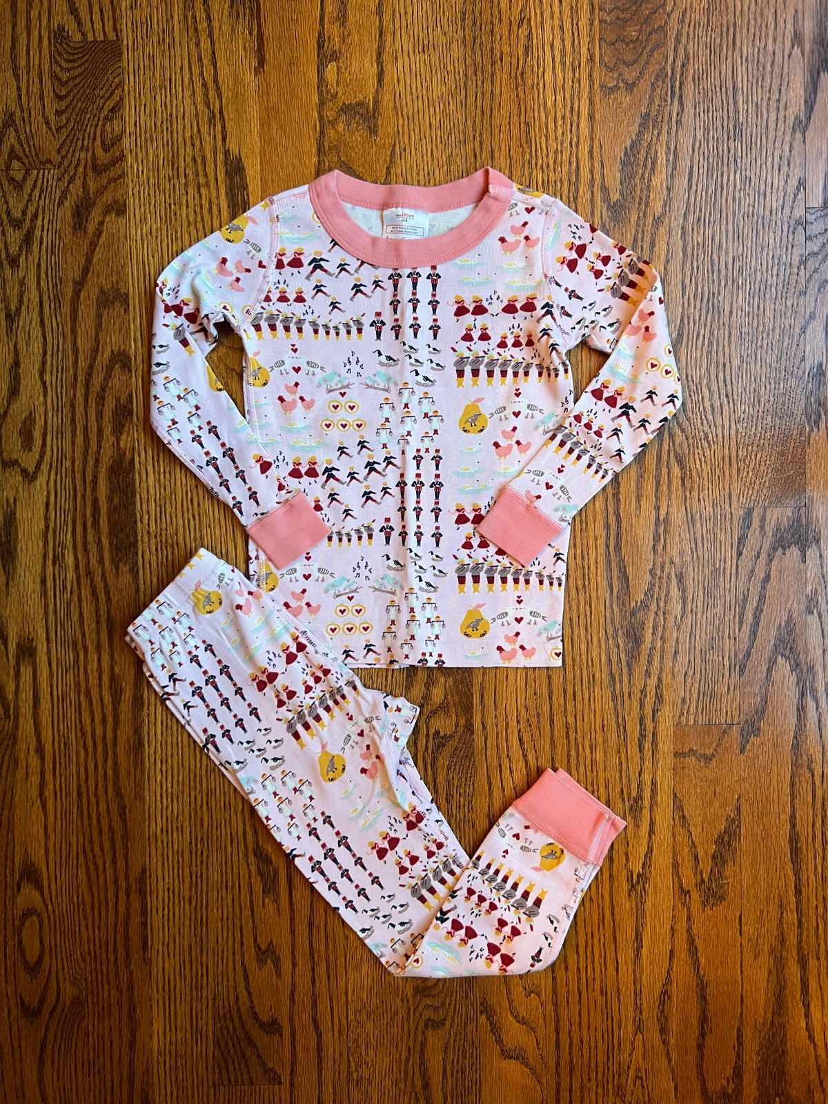 Seller #115 - Hanna Andersson Girls 4T (100 cm) 12 Days of Christmas Pajamas, VGUC
