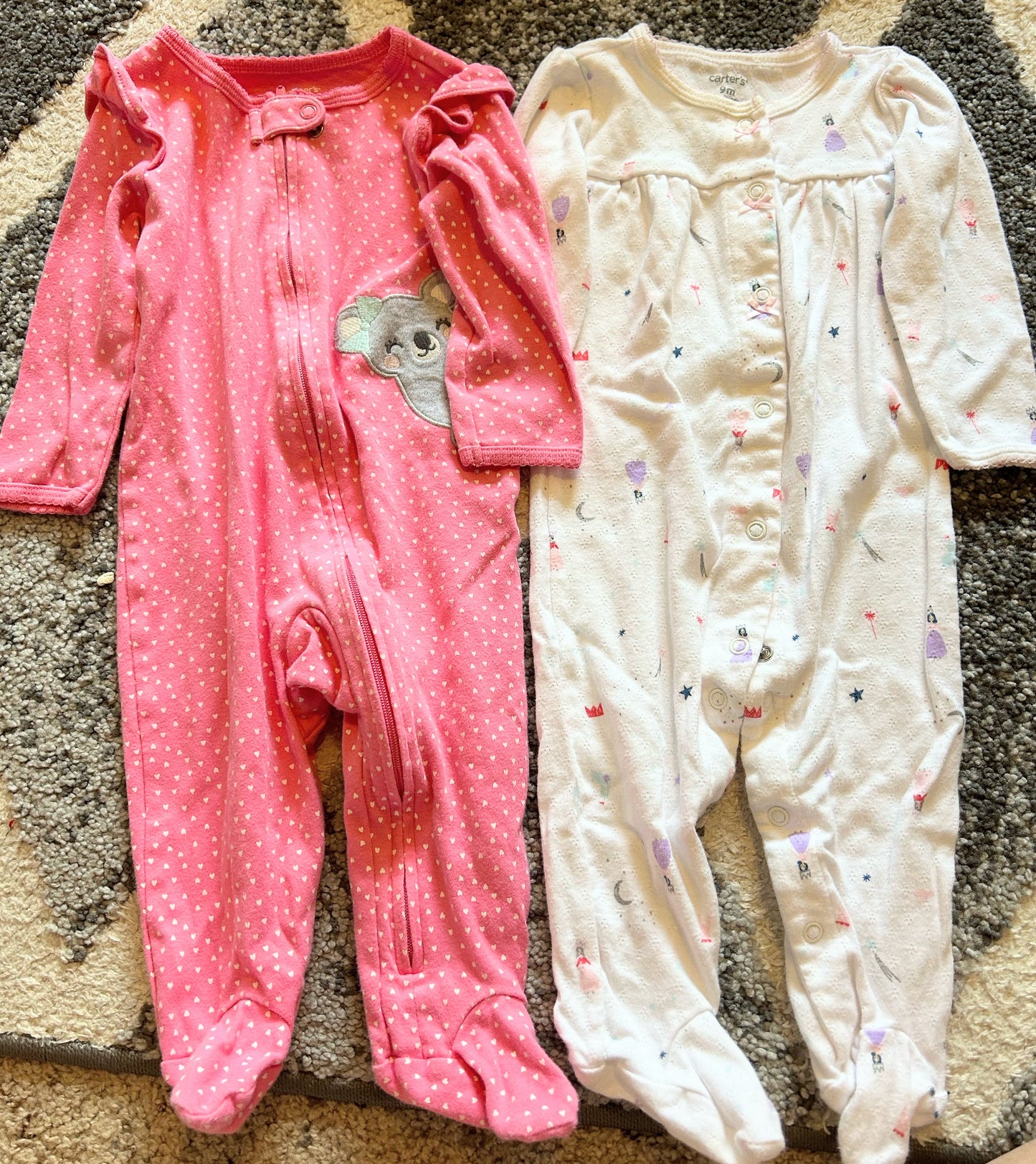 Seller 120, VGUC Carters Sleepers, 6M