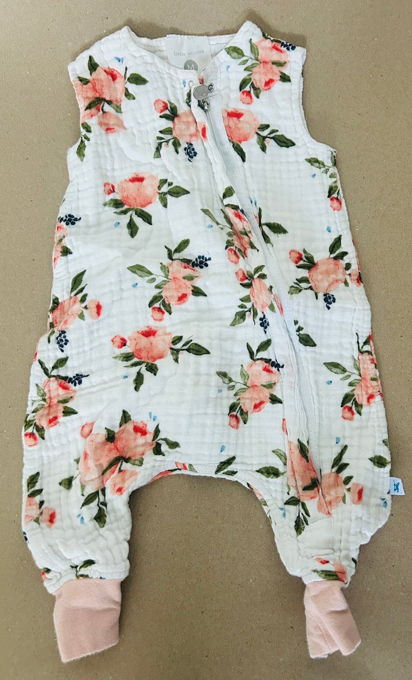 #138 - 4T VGUC Cream Dress w/Bows