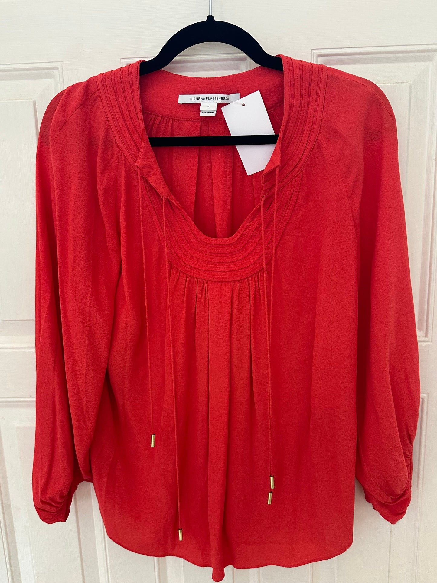 #133 DVF Diane von Furstenberg Sz 6 Dark Orange Blouse