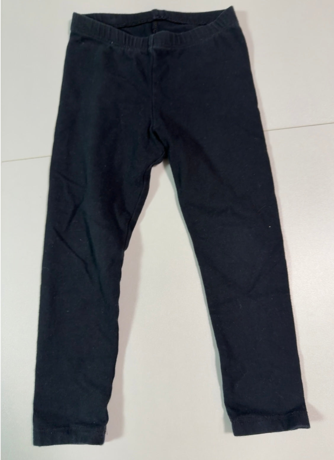 #155 2 piece girls leggings, size 3T