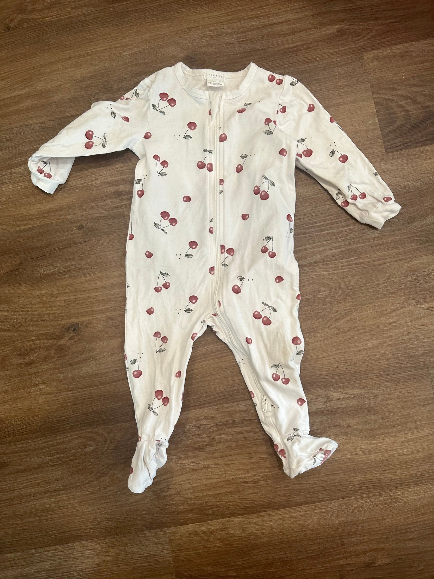 #24 size 9 months petite men sleeper