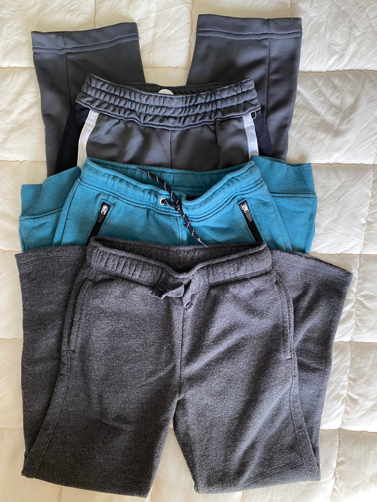 #59 bundle of boys size 6 pants
