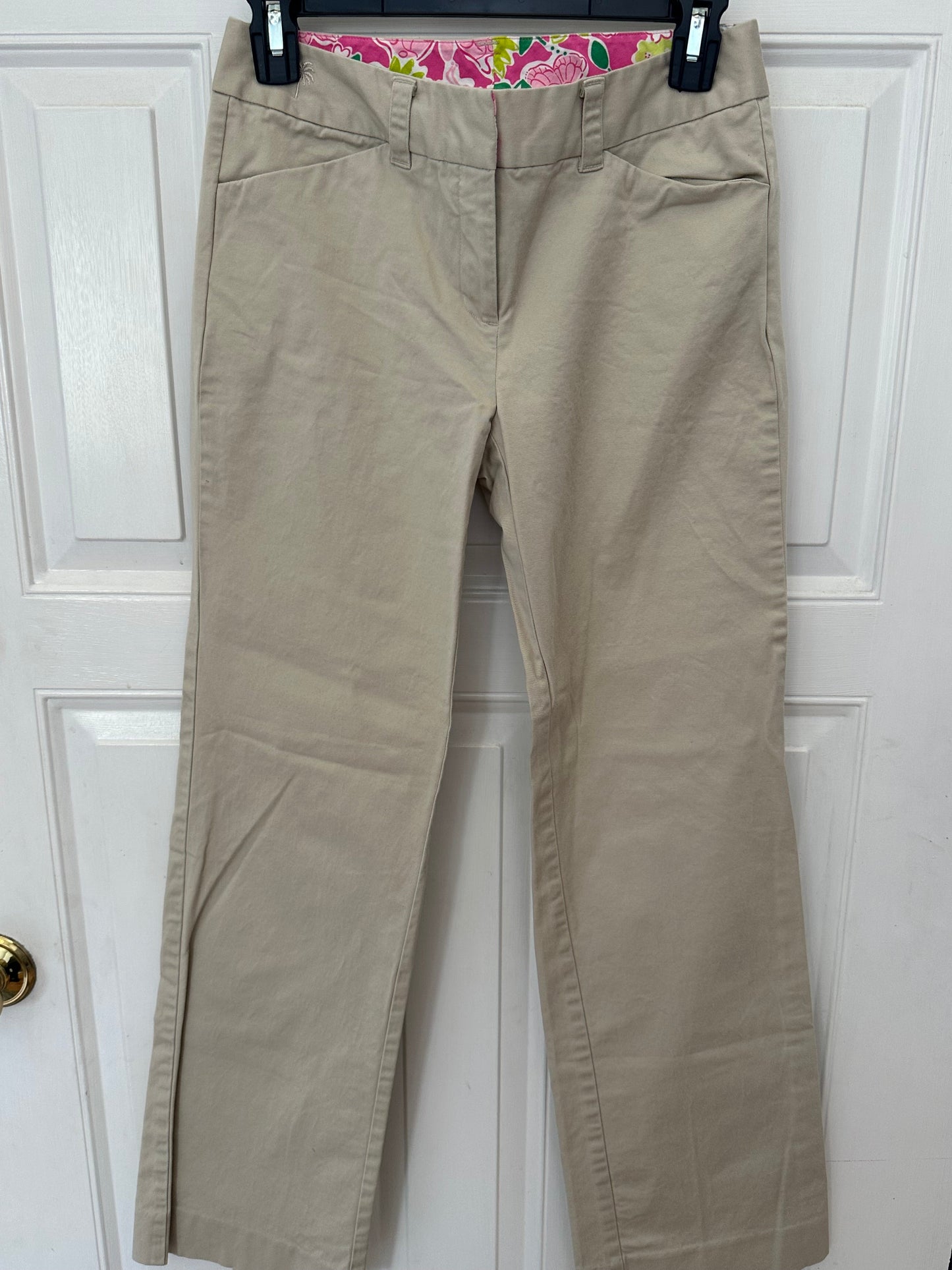 #133 Lilly Pulitzer Sz 2 Khaki Pants