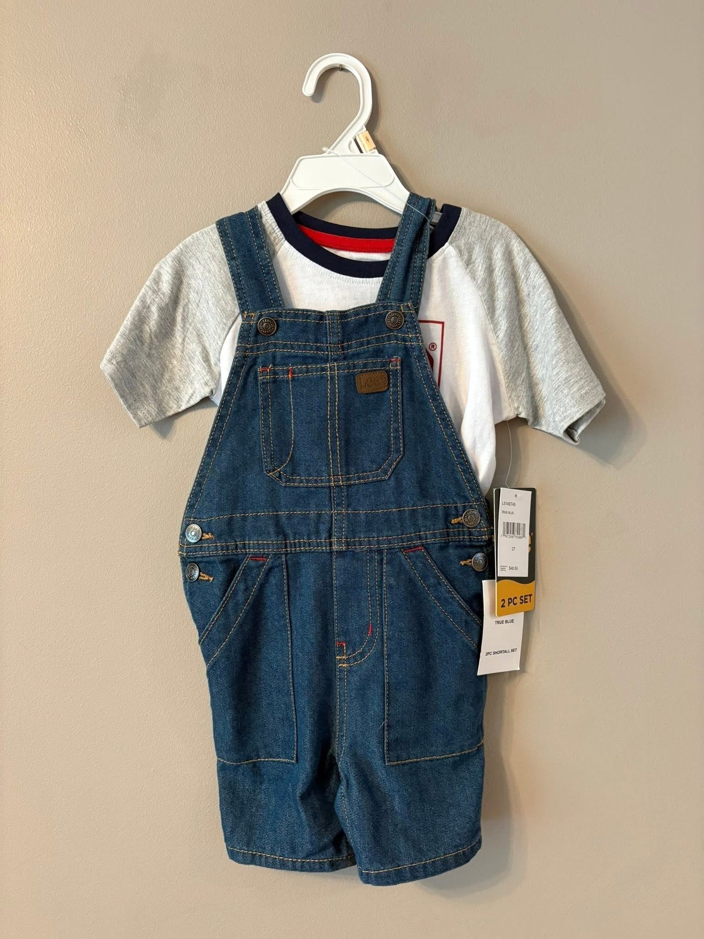 #133 **REDUCED** 2T Outfit