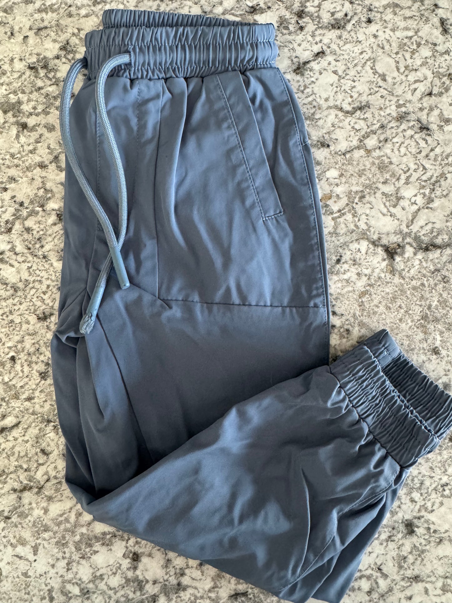 #107 Olive & Scout Joggers 2T