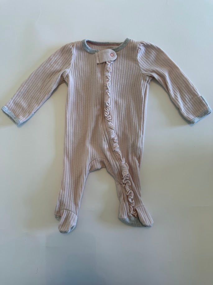 #78 REDUCED Cloud Island Giraffe and Pink Pajamas Girls Newborn