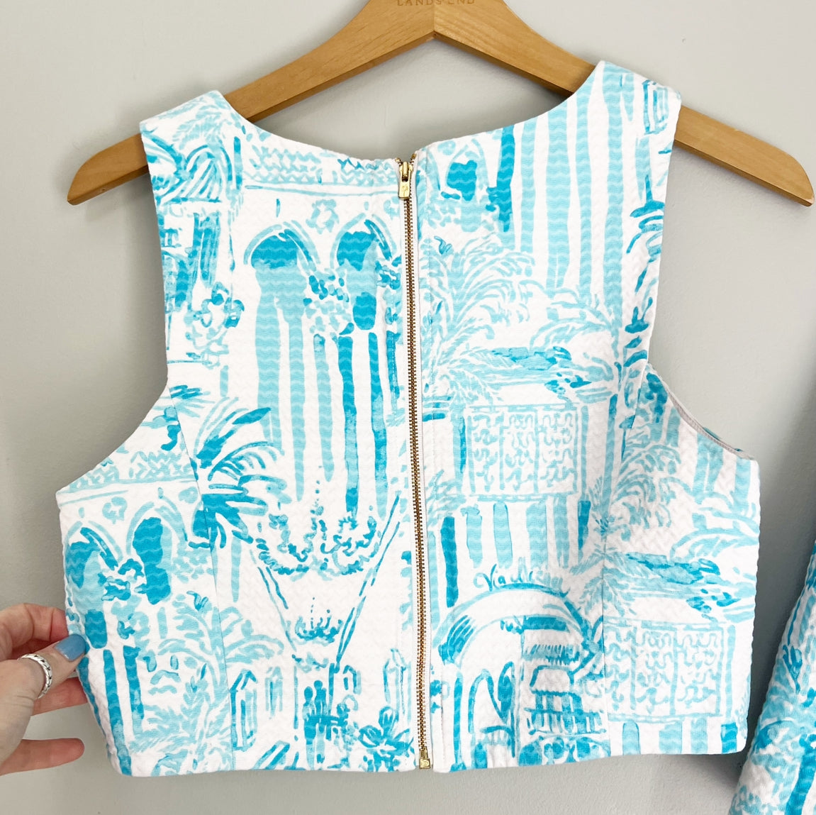 Seller 196 Lilly Pulitzer La Via Loca two piece set size 6