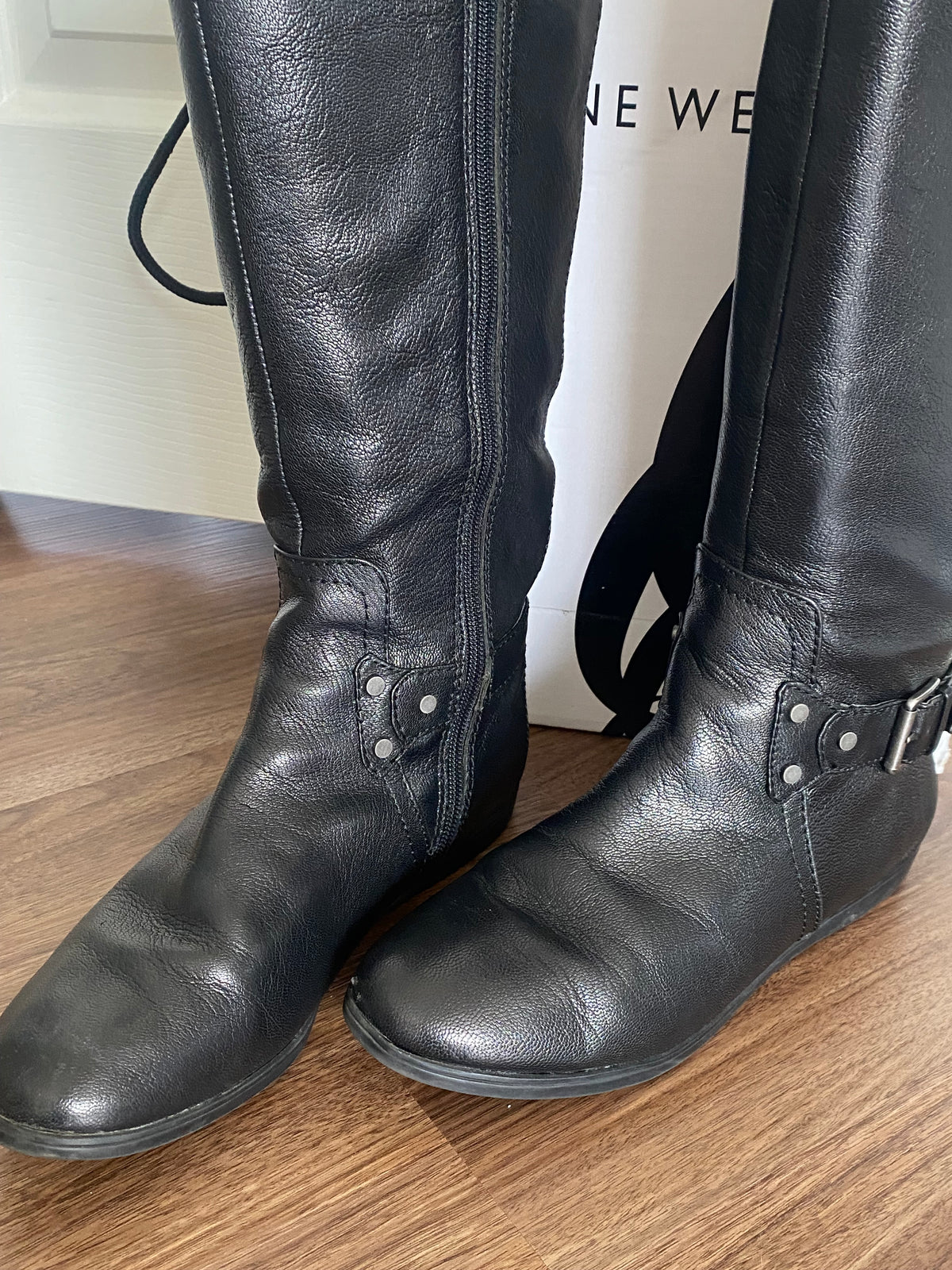 #59 Women's Nine West size 8 tall black boots