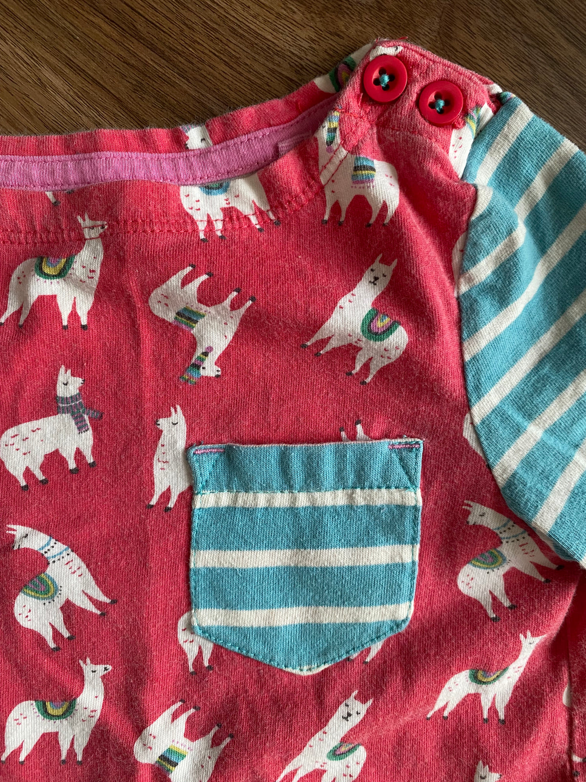 #59 girls Boden 2-3yr llama shirt