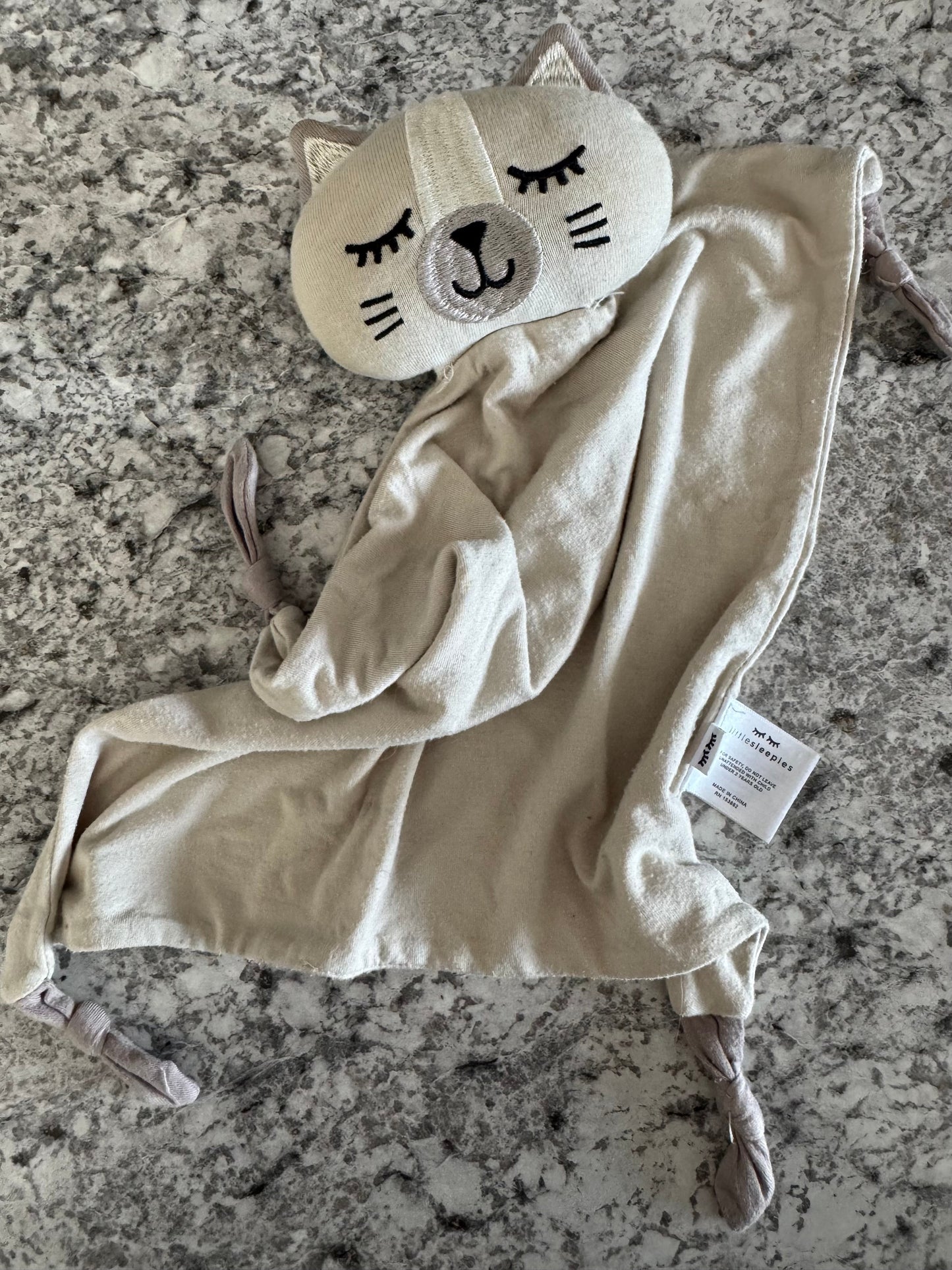 *REDUCED* #107 Little Sleepies Cat Lovey