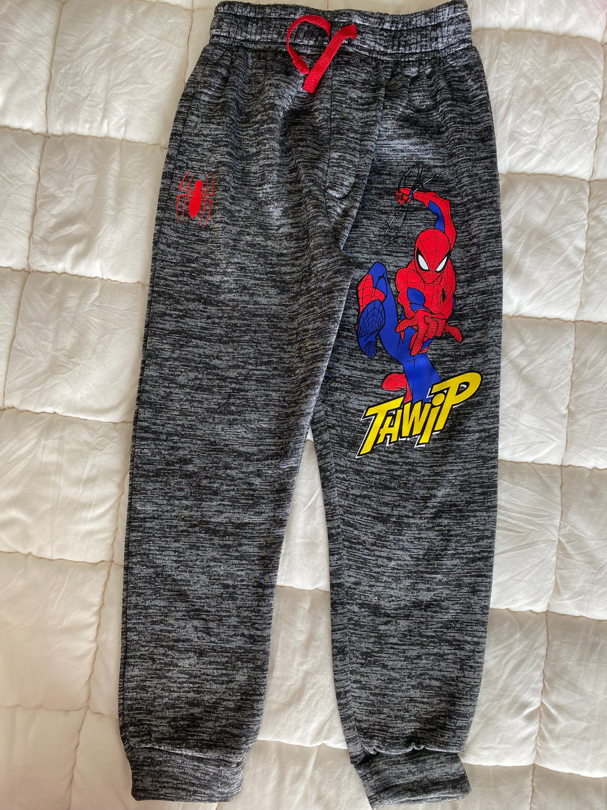 #59 boys size 7 Spiderman gray sweatpants