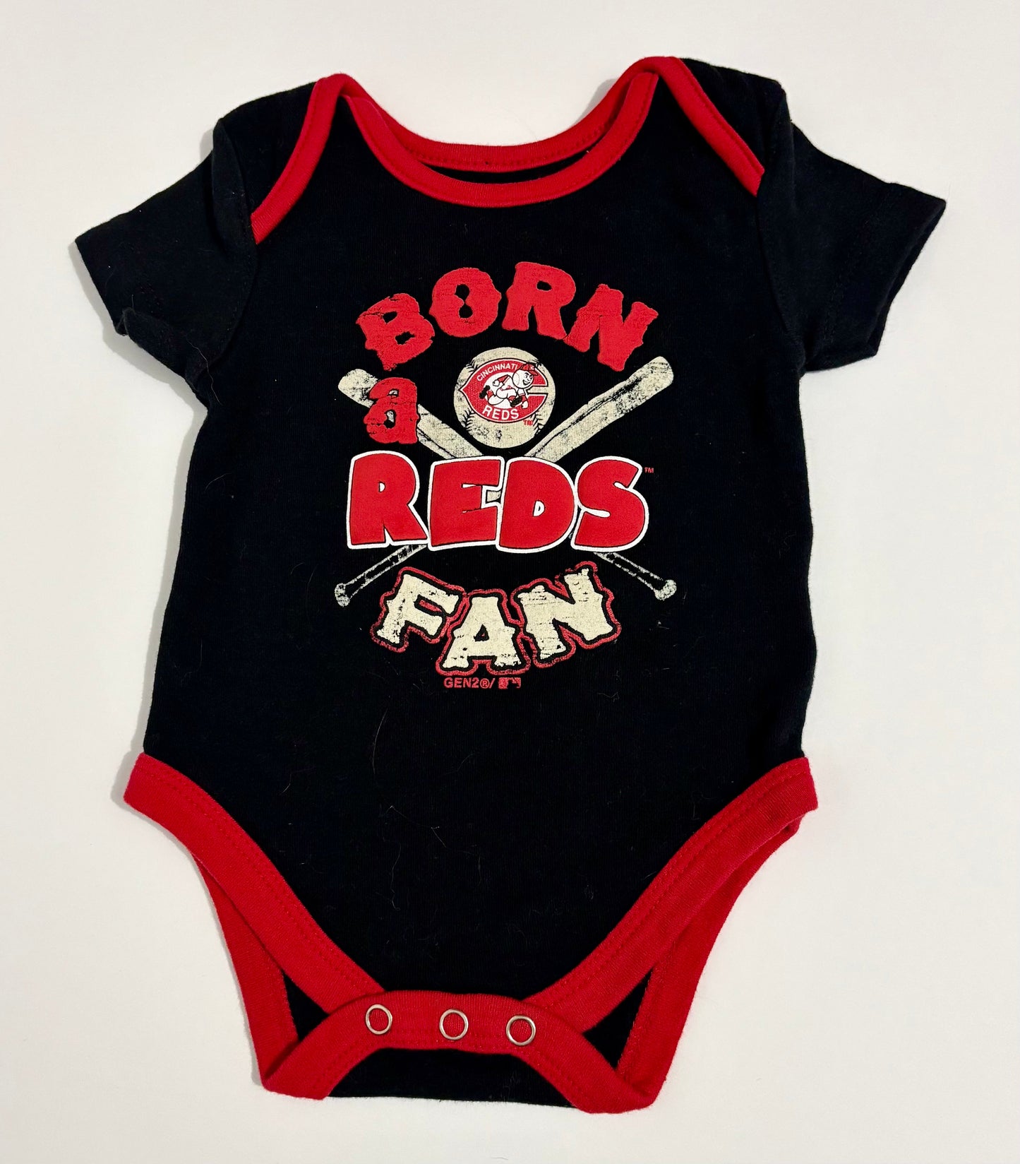 #132 - REDUCED - Cincinnati Reds: "Born a Reds Fan" Onesie, 0-3M