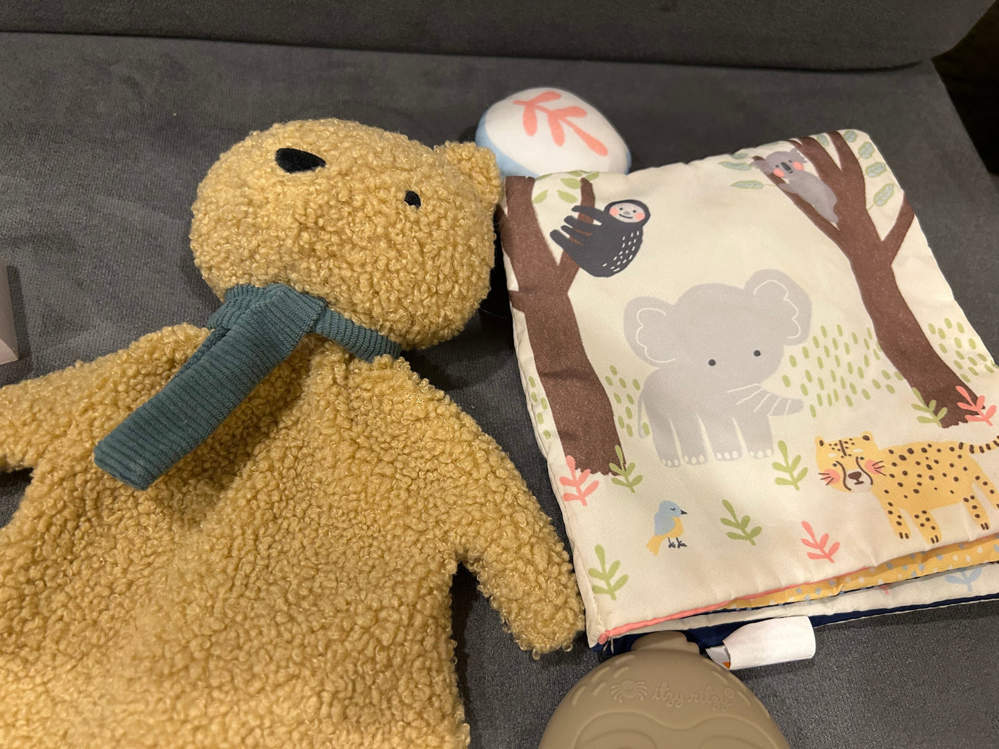 Seller 128 - REDUCED Cloud Island and Itzy Ritzy Baby Toy Bundle