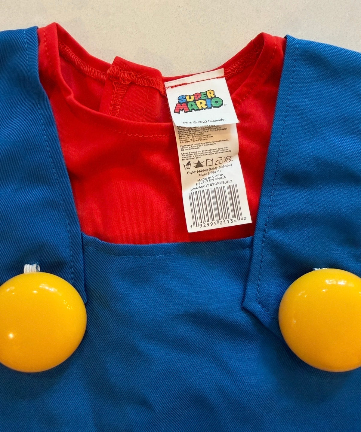 #9 Boys Small (4/6) Super Mario Costume with Hat GUC