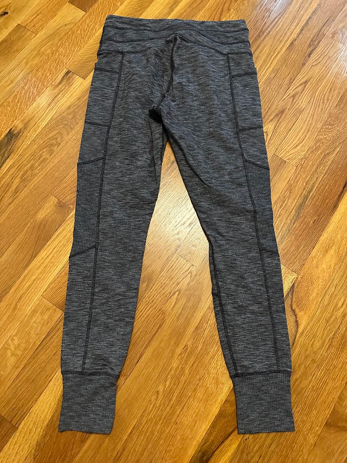 Seller #82 Women's Medium Athleta gray leggings