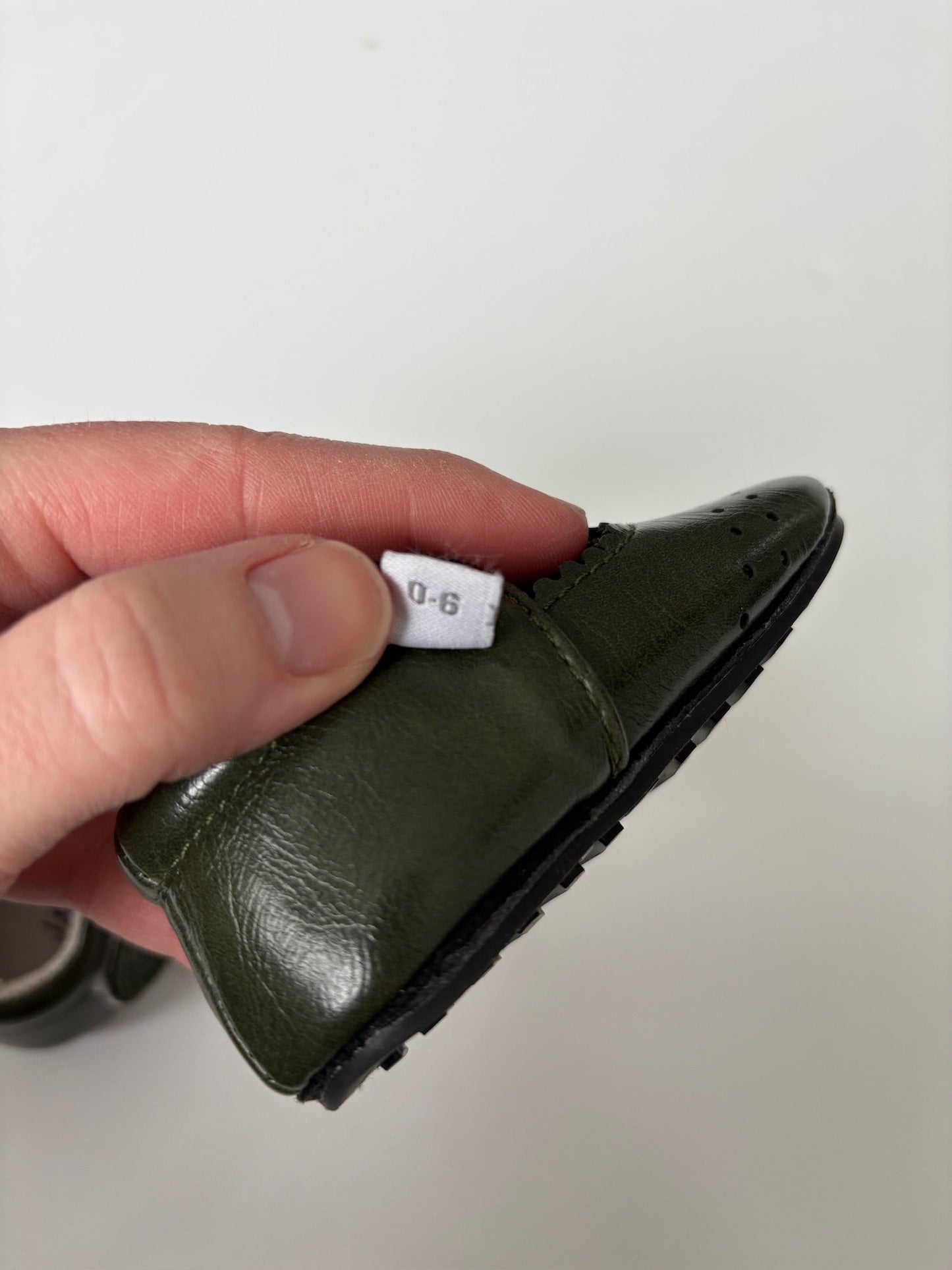 Seller #105 - Size 0-6 Girls Jack & Lilly Green Baby Mary Janes EUC