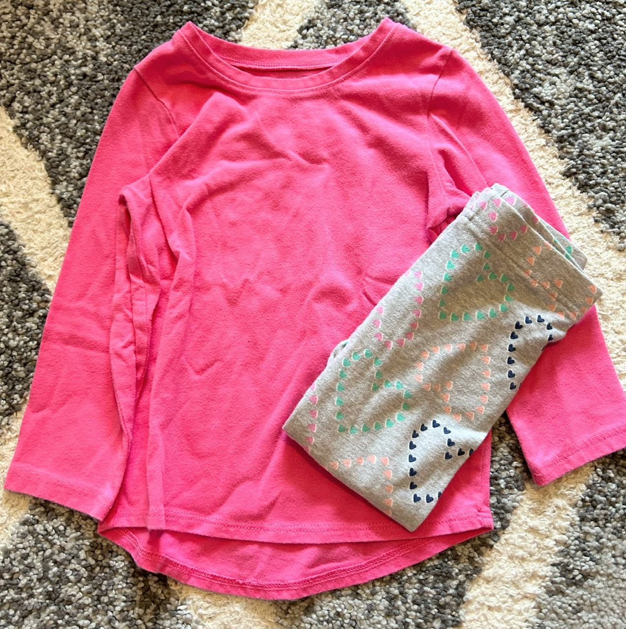 Seller 120, VGUC, Girls 2T Outfit